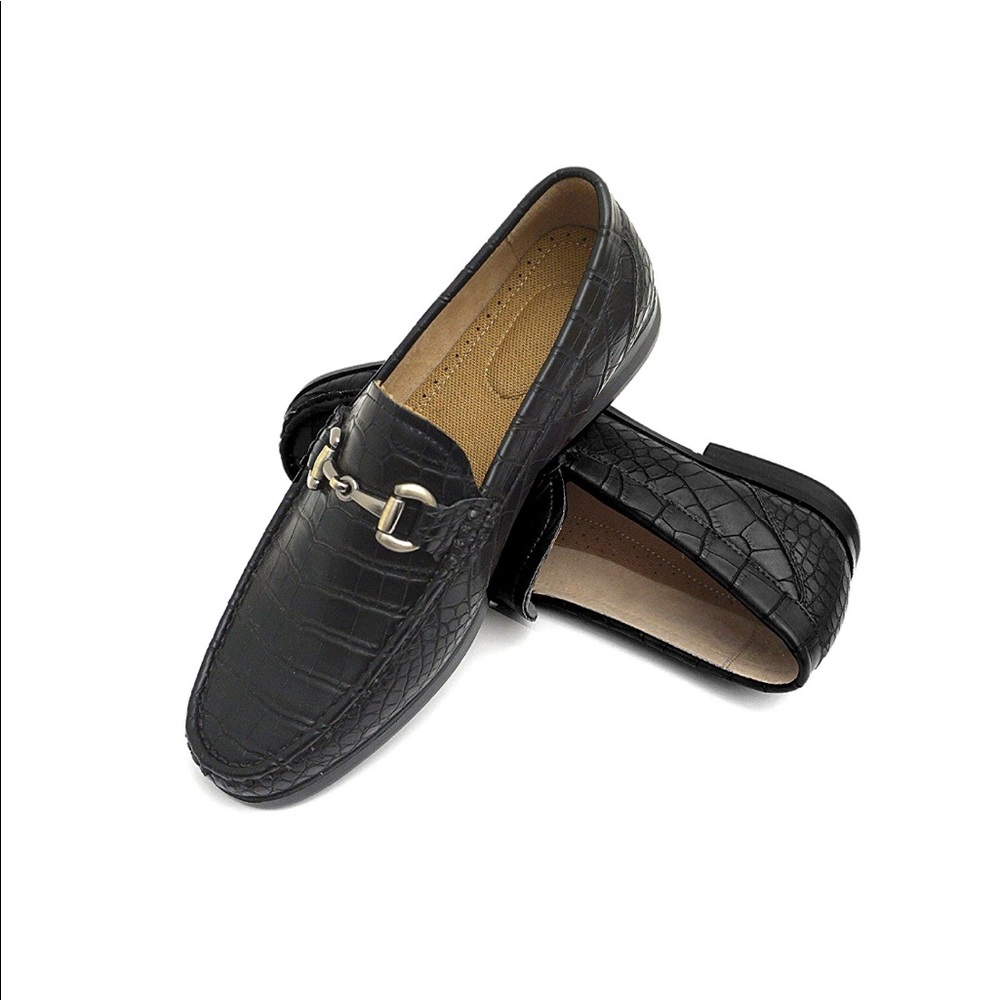 Men’s loafers shoes size 8
